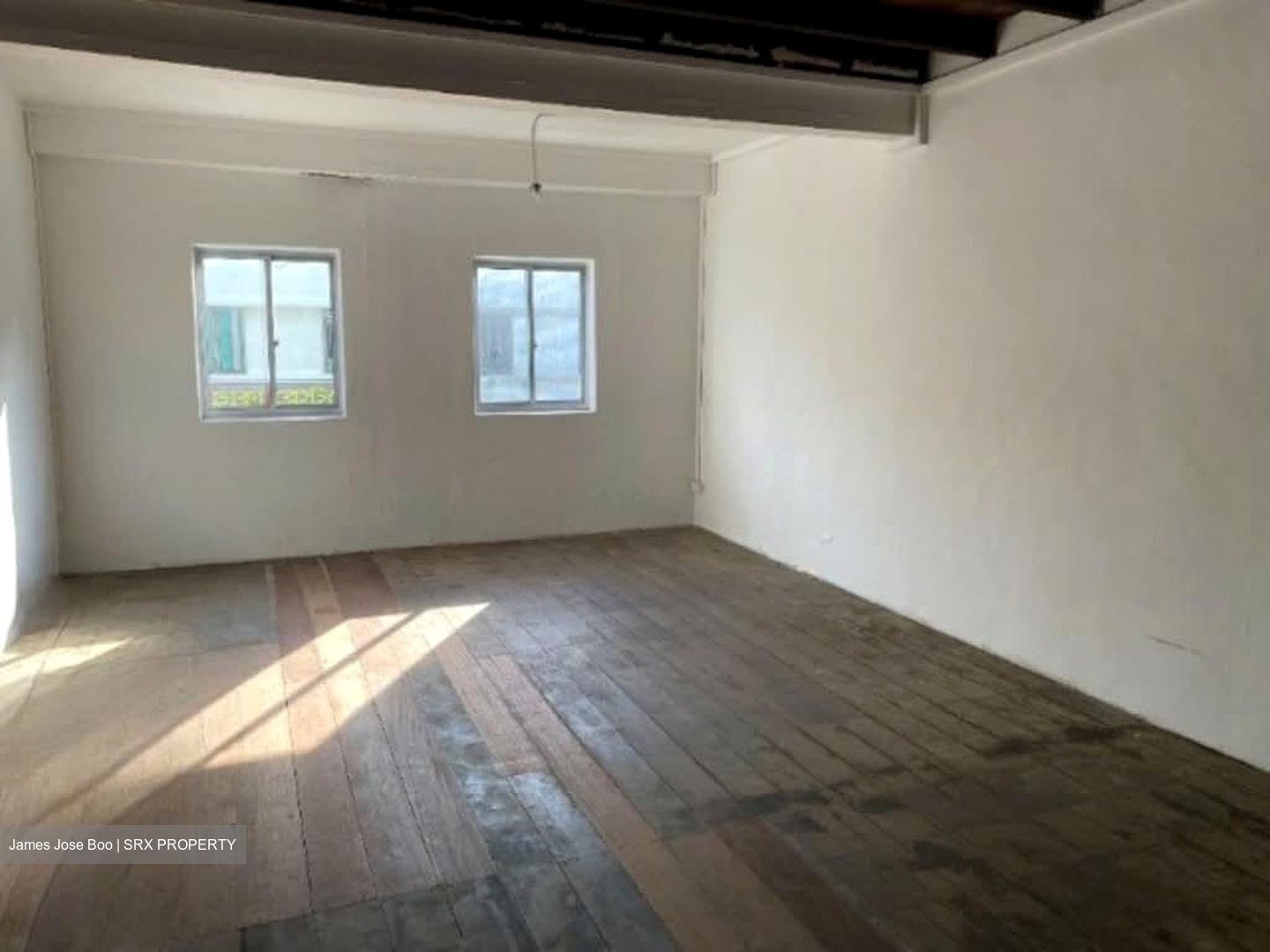 Desker Road Conservation Area (D8), Shop House #555328081